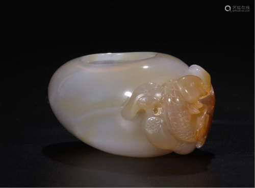 CHINESE AGATE FISH WATER POT