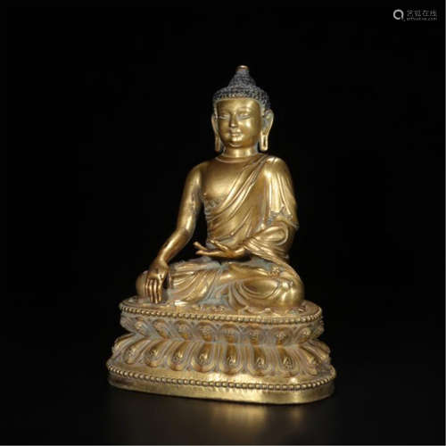 CHINESE GILT BRONZE SEATED SAKAYMUNI