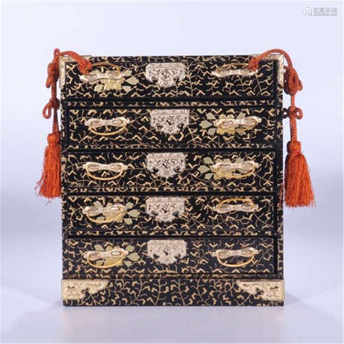 CHINESE MOTHER OF PEARL INLAID LACQUER LAYERED JEWELRY CASE