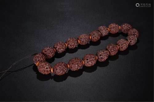 CHINESE WALUNT KERNEL CARVED BEAD BRACELET