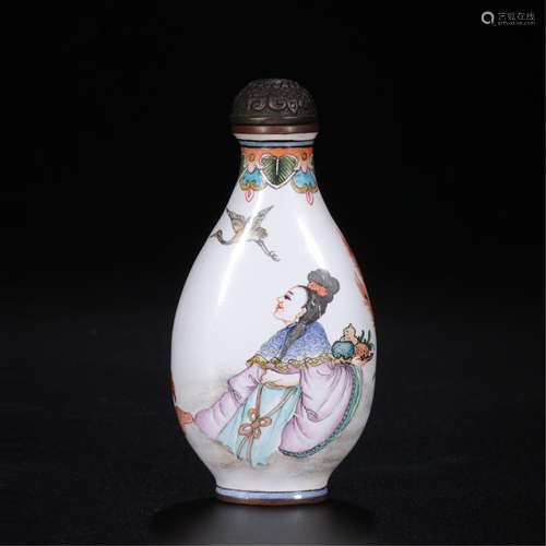 CHINESE ENAMEL BEAUTY SNUFF BOTTLE