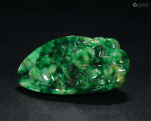 CHINESE JADEITE CICADA PENDANT