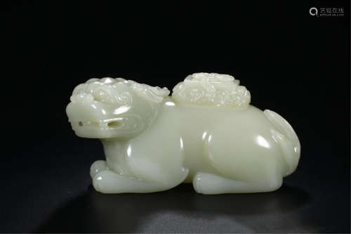 CHINESE CELADON JADE BEAST WATER POT