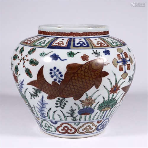 CHINESE PORCELAIN WUCAI FISH AND WEED JAR