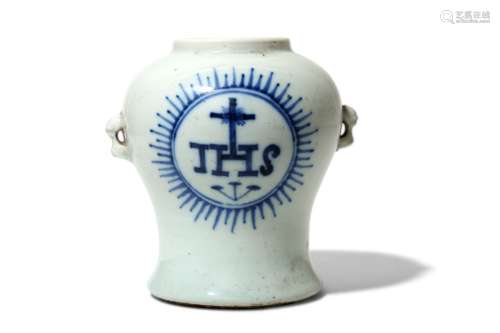 A CHINESE BLUE AND WHITE JESUIT VASE.