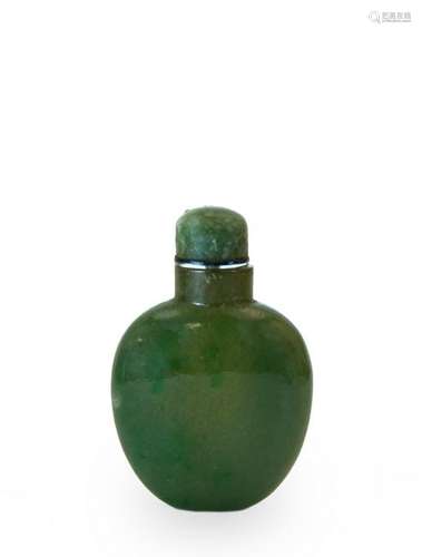 Chinese Carved Jadeite Snuff Bottle, Early 19th Century