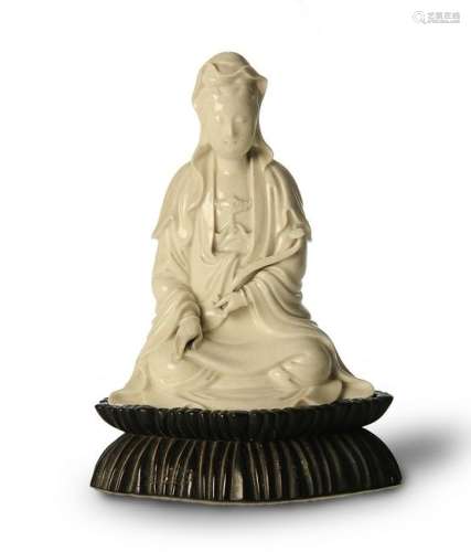 Chinese Blanc de Chine Seated Guanyin, 18th Century