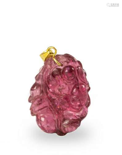 Chinese Pink Tourmaline Fruit Toggle, 19th Century