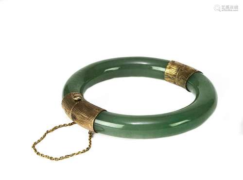 Chinese Jadeite Bangle Wrapped with 14K Gold