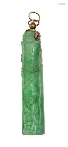 Chinese Jadeite Cylinder Pendant, 19th Century