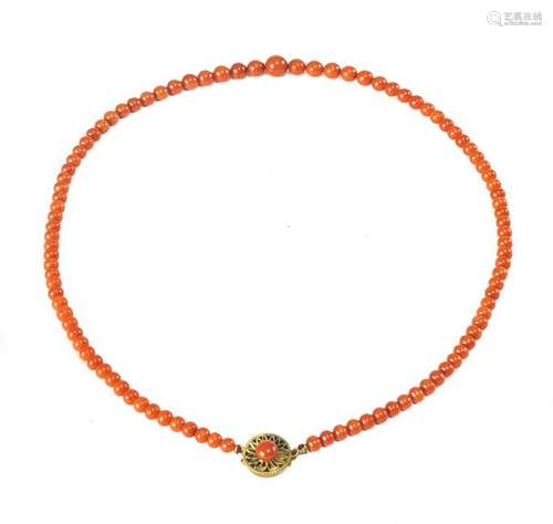 Chinese Coral Necklace, 19th-20th Century