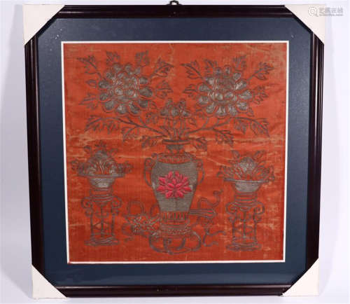 CHINESE EMBROIDERY TEXTILE OF FLOWER IN VASE