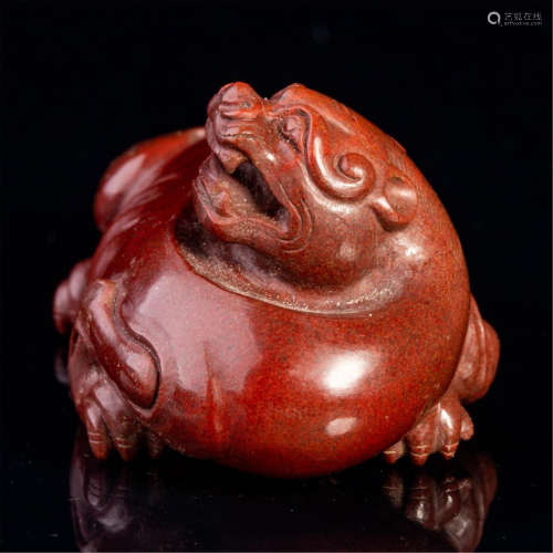 CHINESE RED AGATE BEAST TABLE ITEM