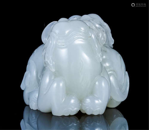 CHINESE WHITE JADE ELEPHANT