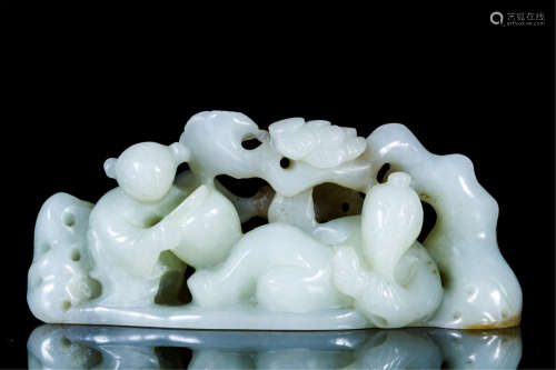 CHINESE CELADON JADE BOY PLAYING TABLE ITEM