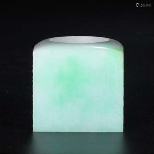 CHNESE JADEITE ARCHER'S RING