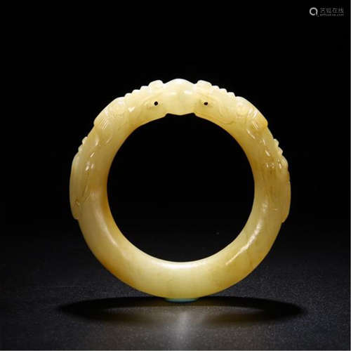 CHINESE GREY JADE BANGLE