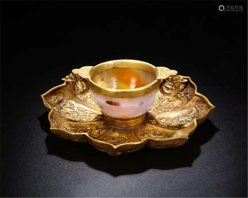 CHINESE GILT BRONZE AGATE CUP WITH DISH