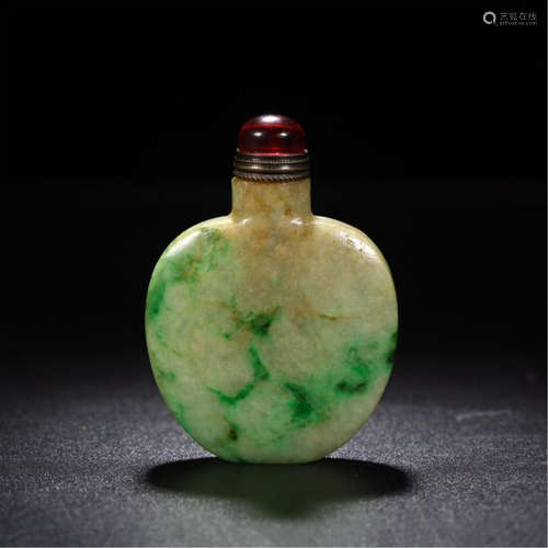 CHINESE JADEITE SNUFF BOTTLE