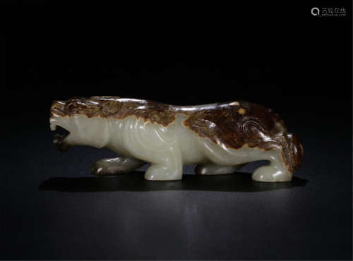 CHINESE WHITE JADE BEAST TABLE ITEM