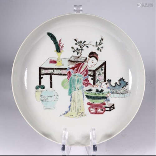 CHINESE PORCELAIN FAMILLE ROSE BEAUTY WITH BOY PLATE