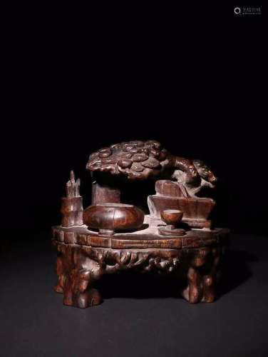 CHENXIANG WOOD 'BUGU' ORNAMENT