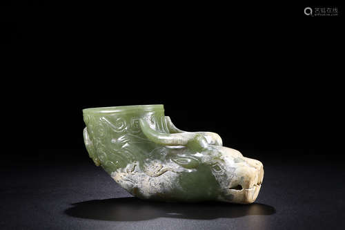 HETIAN JADE OX HORN CUP