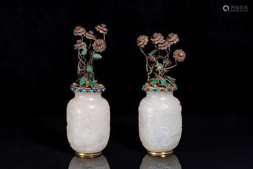 HETIAN JADE FLOWER INSERT ORNAMENT IN PAIR