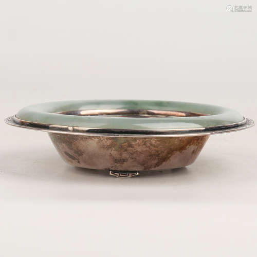 A Chinese Silver Inlaid Carved Jade Ash Tray