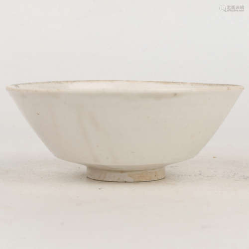 A Chinese White Glazed Porcelain Bowl