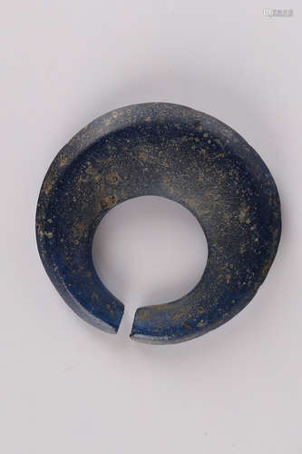 A Chinese Peking Glass Ear Ring