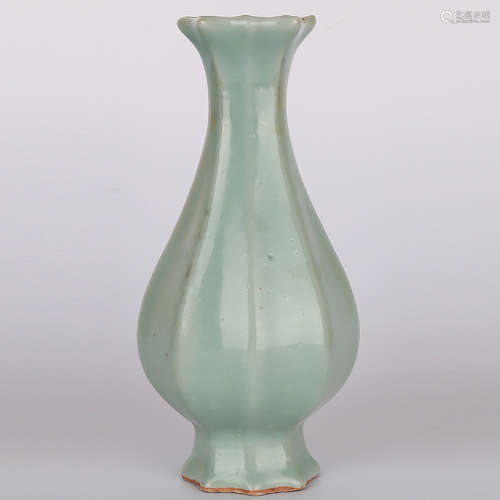 A Chinese Celadon Porcelain Vase