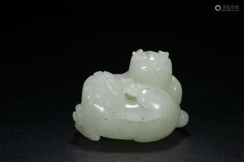 HETIAN JADE CARVERING PENDANT