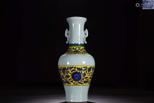 QIANLONG' MARK PINK&GREEN GLAZE DOUBLE-EAR VASE