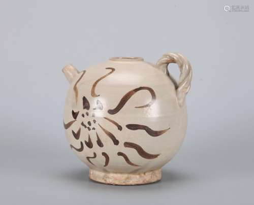 A Chinese Cizhou Porcelain Water Pot