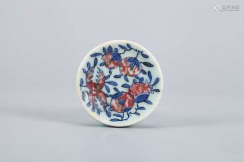 A Chinese Iron-Red Blue and White Porcelain Snuff Bottle