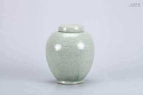 A Chinese Celadon Porcelain Jar
