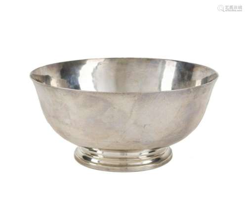 A large American sterling centerpiece bowl