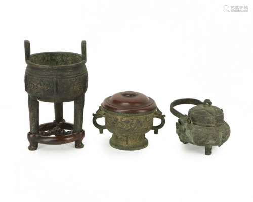 Three Asian bronze items