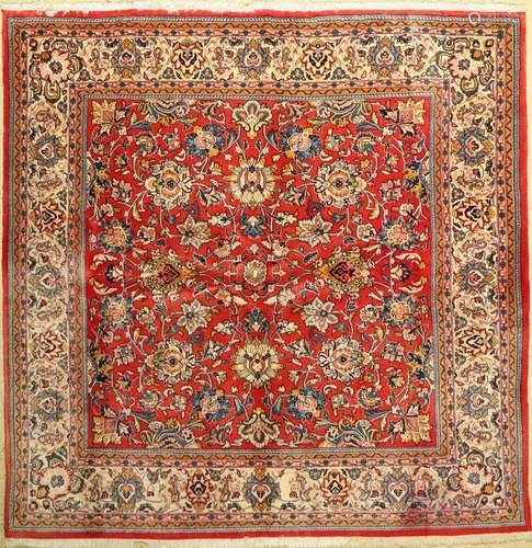 Fine Saruk Rug