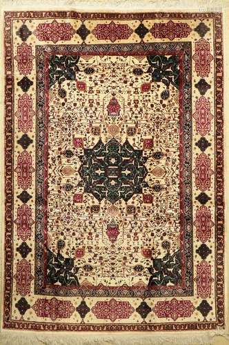 Lahore Silk Rug (Sheik-Safi Design)