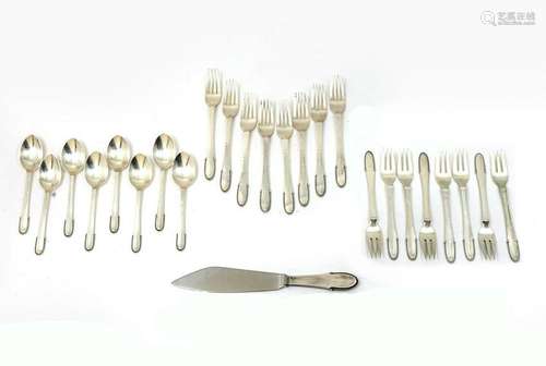 25 PC. GEORG JENSEN ''BEADED'' FLATWARE SET