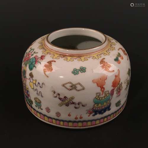 Chinese Famille Rose Brush Washer, Qianlong Mark