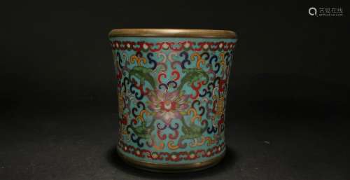 A Chinese Circular Bat-framing Estate Cloisonne Pot