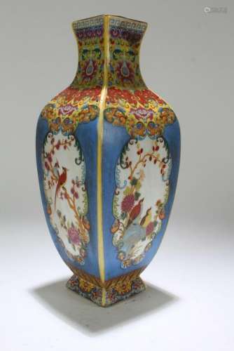 A Chinese Square-based Estate Nature-sceen Porcelain