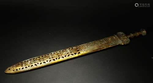 A Chinese Estate Bronze Vessel Sword