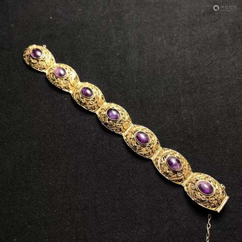 A Chinese Gilt Silver Bracelet with Purple Crystal Inlaid
