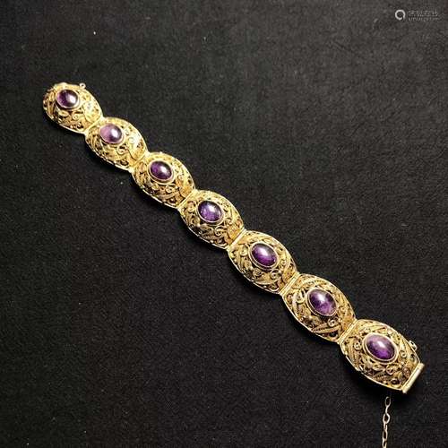 A Chinese Gilt Silver Bracelet with Purple Crystal Inlaid