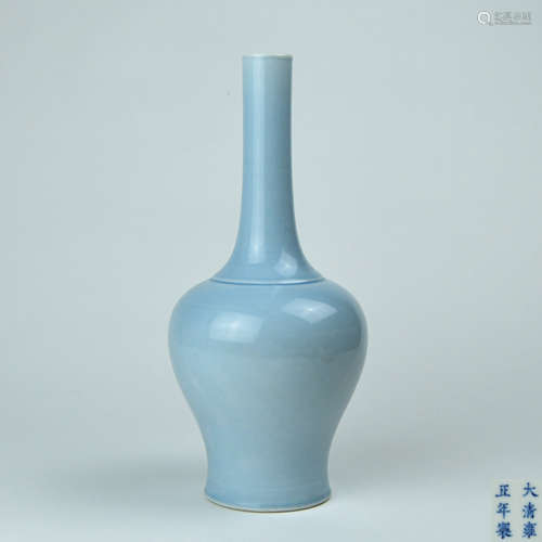 A Chinese Blue Glazed Porcelain Vase