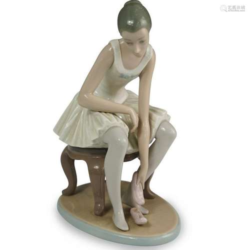 Lladro Porcelain Ballerina Figurine